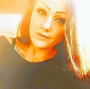 Meet your Posher, Ashleyy